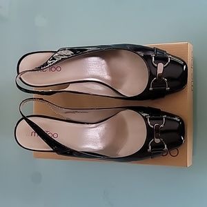 Women's shoes